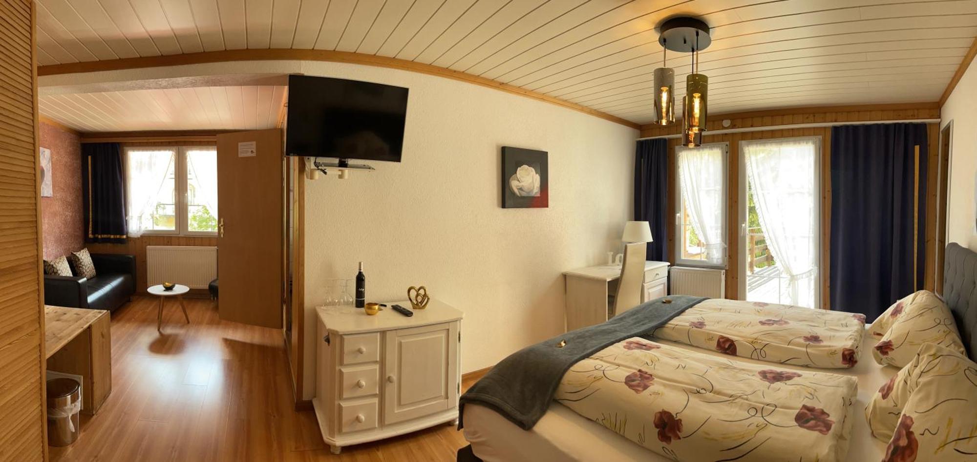 Doppelzimmer mit Whirlpool